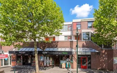 Appartement te koop: De Bus 26, Waalre Waalre