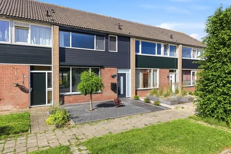 Terraced house for sale: de Butstraat 43, Dullaert Hulst