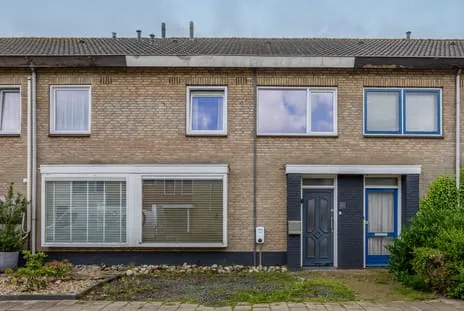 Tussenwoning te koop: de Chamillylaan 4, Esterveld Grave