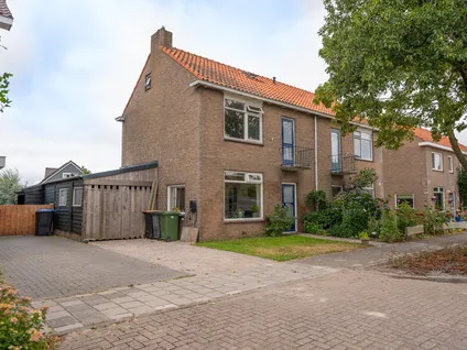 Twee-onder-één-kap te koop: De Dageraad 10, Verspreide huizen De Kuil, Hoornder Nieuwland Den Hoorn