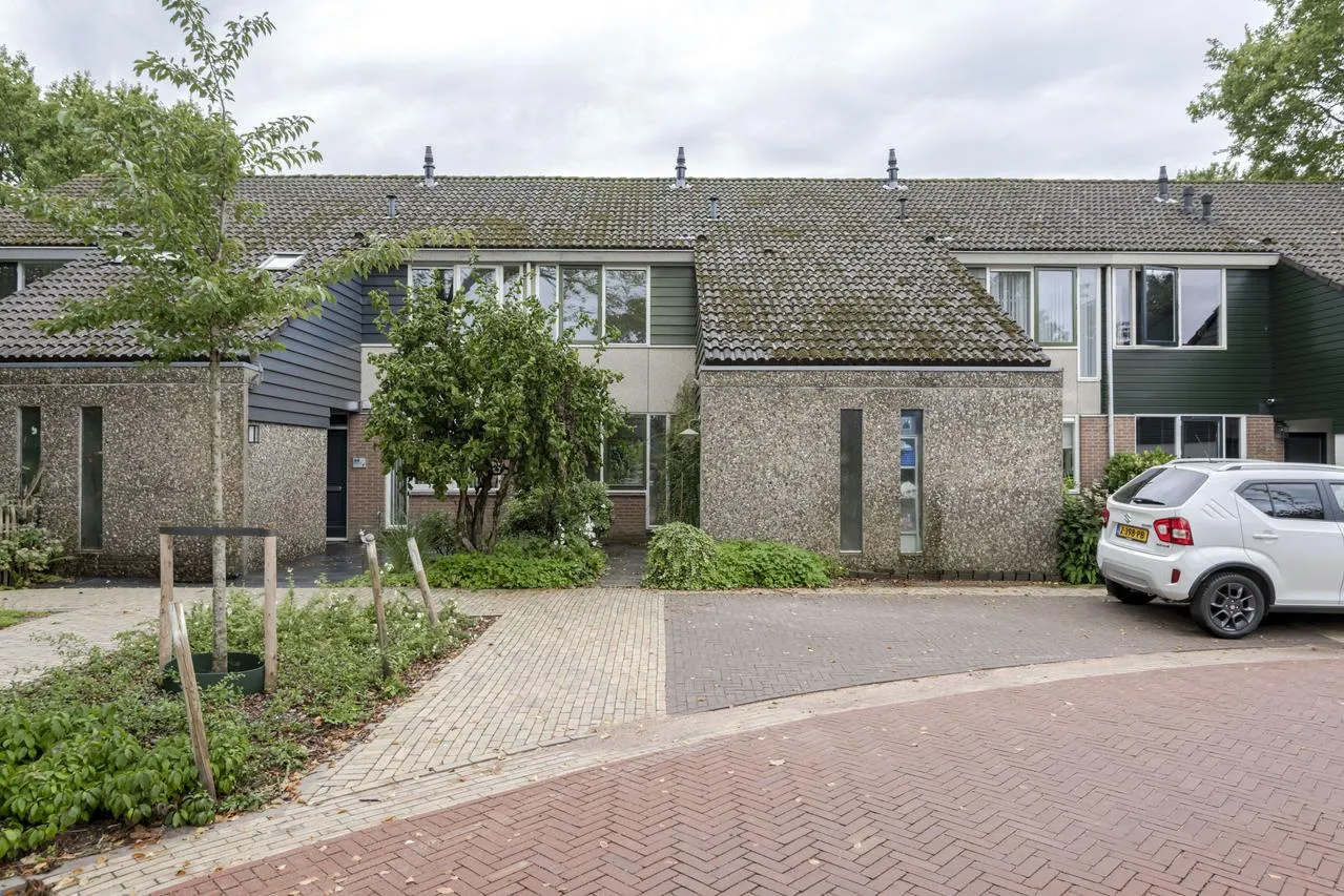 Tussenwoning te koop: de Dam 42, Blaricum