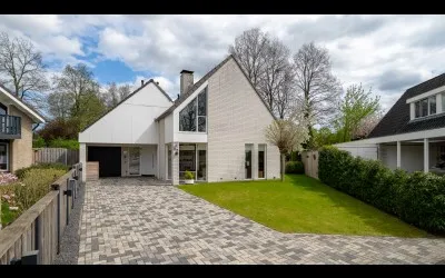 Vrijstaande woning te koop: De Delle 82, Groeneveld Almelo