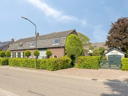 Vrijstaande woning te koop: De Dijk 19, Gastel Gastel