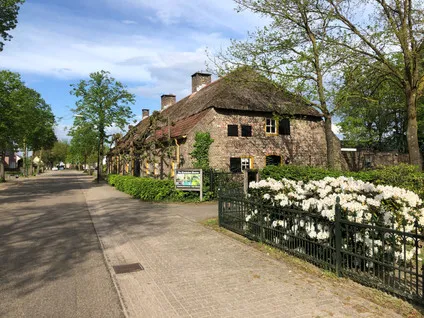 Vrijstaande woning te koop: De Dijk 8, Gastel Gastel
