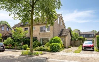 Semi-detached for sale: De Donk 10, Berlicum Berlicum