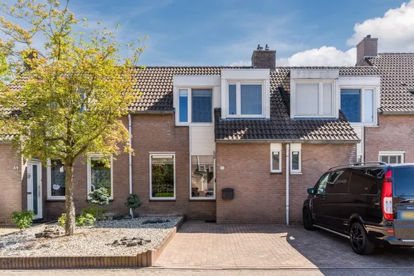 Tussenwoning te koop: De Doorn 51, Nuenen-Oost Nuenen