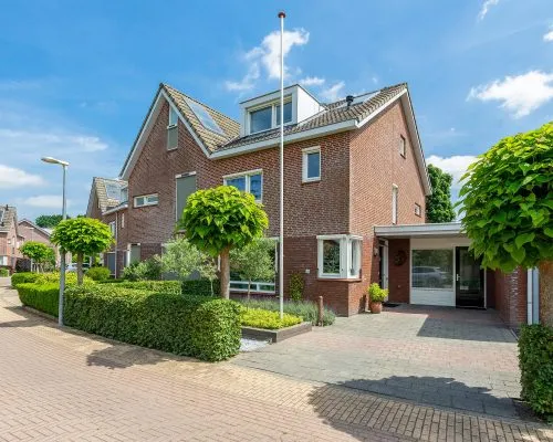 Tussenwoning te koop: De Driesten 4, Ermelo - Zuid Ermelo