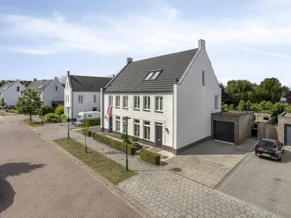 Twee-onder-één-kap te koop: De Droge Kreek 13, Zoetevaart Hulst