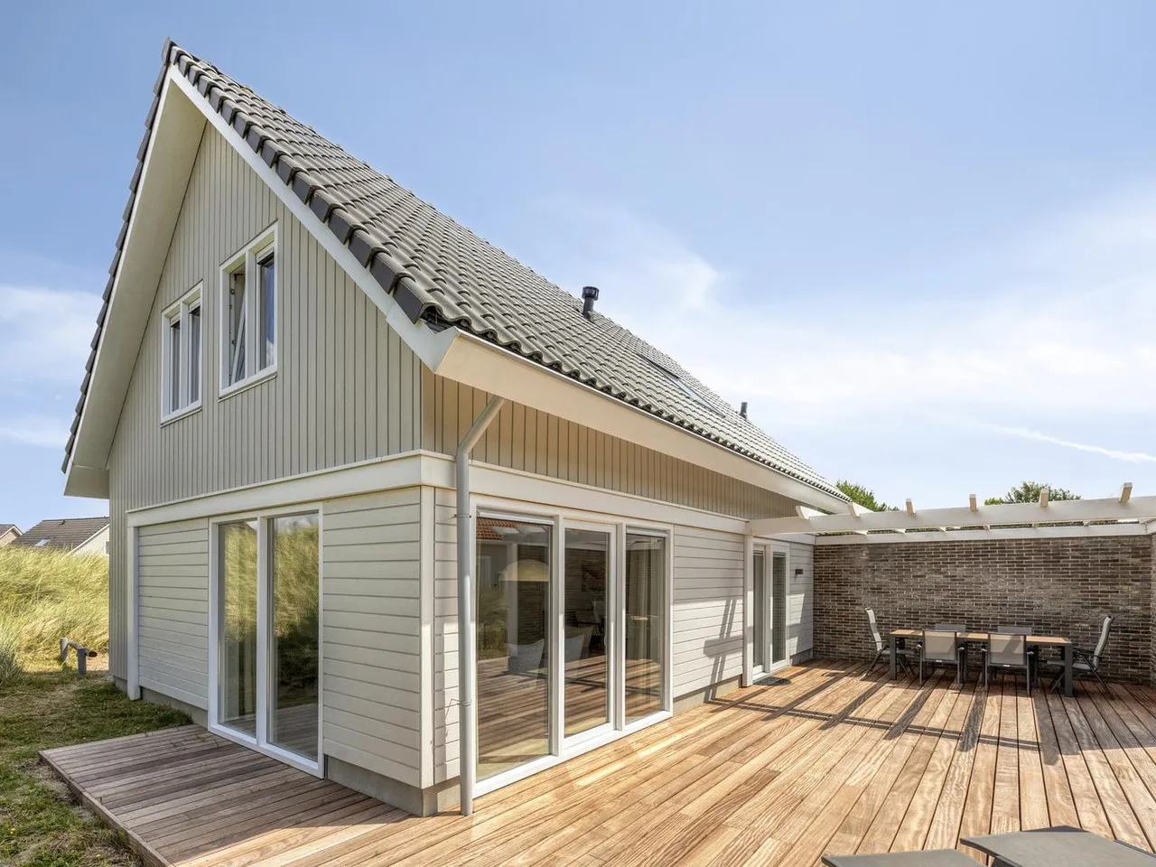 Vrijstaande woning te koop: de Duinen 243, Ouddorp