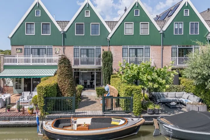 Tussenwoning te koop: De Eendracht 4, De Rijp