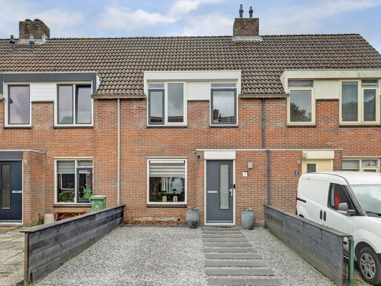 Tussenwoning te koop: De Eenhoorn 45, Oosterblokker