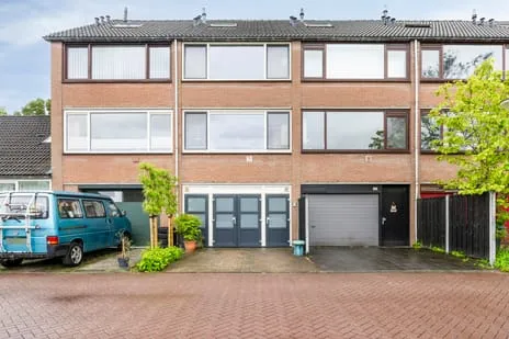 Tussenwoning te koop: De Eik 24, Tijsjesdijk Rhoon