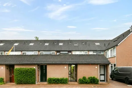 Tussenwoning te koop: De Eik 55, Tijsjesdijk Rhoon