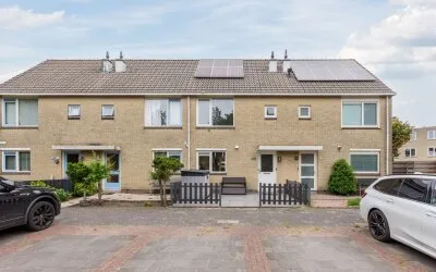 Tussenwoning te koop: De Eindhoeve 16, Molenbuurt Amstelveen