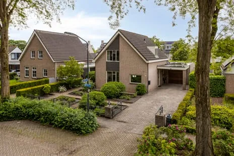 Vrijstaande woning te koop: De Elzent 12, Dorst Dorst