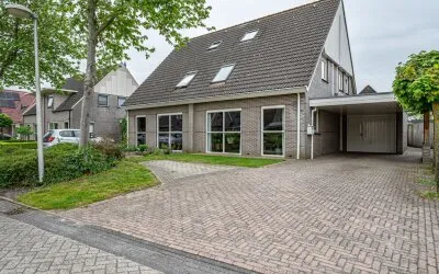 Twee-onder-één-kap te koop: De Esdoorn 10, Koekange Koekange