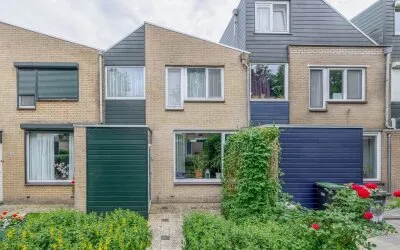 Tussenwoning te koop: De Esdoorn 28, Zevenhuizen-West 2 Zevenhuizen