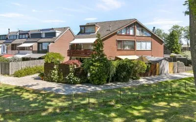 Appartement te koop: De Esdoorn 33, Tijsjesdijk Rhoon