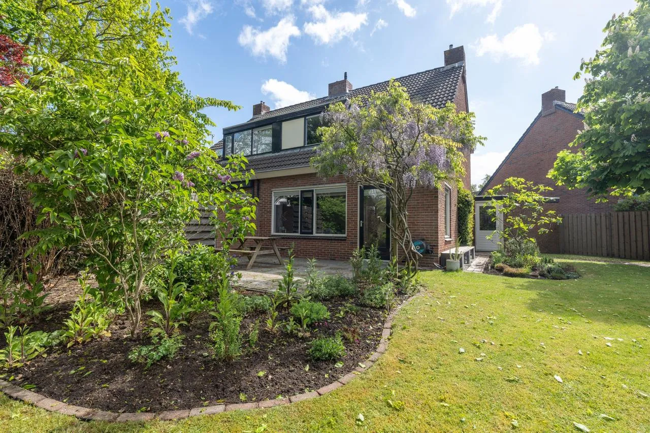 Hoekwoning te koop: De Excelsior 63, Drachten
