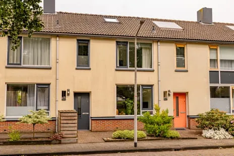 Tussenwoning te koop: De Fazant 71, Wolfsbos Hoogeveen
