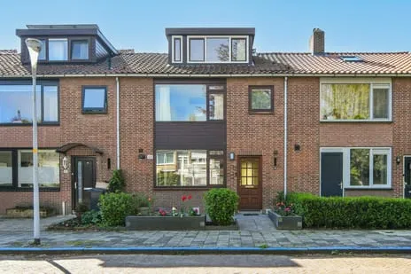 Tussenwoning te koop: De Gelderstraat 12, Hoofddorp Centrum West Hoofddorp