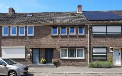 Tussenwoning te koop: De Genestetstraat 14, Dr. Schaepmanplein en omgeving Heerlen
