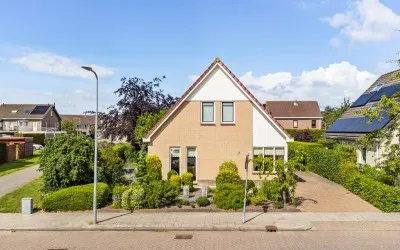 Vrijstaande woning te koop: De Giek 31, De Staart Urk