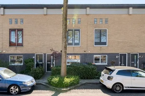 Tussenwoning te koop: De Goeijenmarke 57, Oldenelerbroek Zwolle