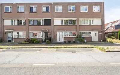 Tussenwoning te koop: De Graeffweg 4, De Graeffweg en omgeving Purmerend