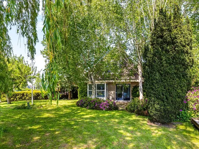 Vrijstaande woning te koop: De Greiden 3, Indijk Indijk