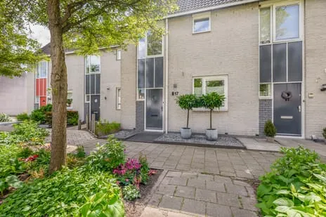 Tussenwoning te koop: de Grutto 17, Moerkapelle-West Moerkapelle