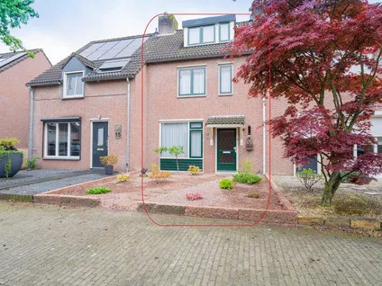 Tussenwoning te koop: de Hilt 17, Bakel Bakel