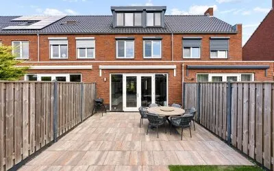Tussenwoning te koop: De Hoop 45, Buurt 4 Zeewolde