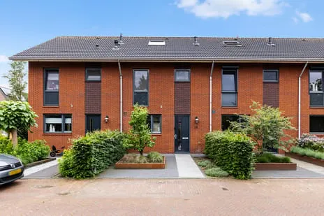 Terraced house for sale: De Hooyer 35, Wekerom dorp Wekerom