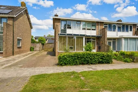 Corner house for sale: De Horst 37, Hurdegaryp Hurdegaryp
