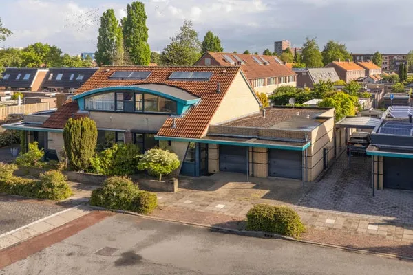 Twee-onder-één-kap te koop: De Hovenlaan 37, Woudhuis Apeldoorn