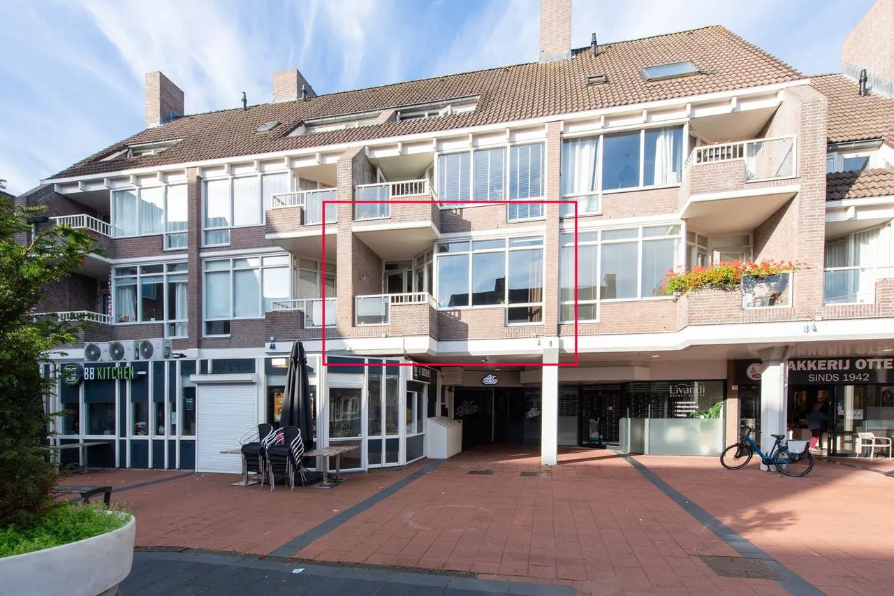 Appartement te koop: De Huesmolen 93, Hoorn