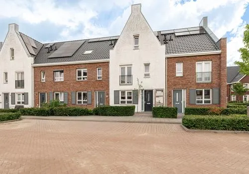 Tussenwoning te koop: De IJzeren pot 37, Beusichem Beusichem