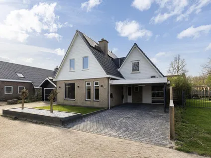 Vrijstaande woning te koop: De Jister 32, Oentsjerk Oentsjerk