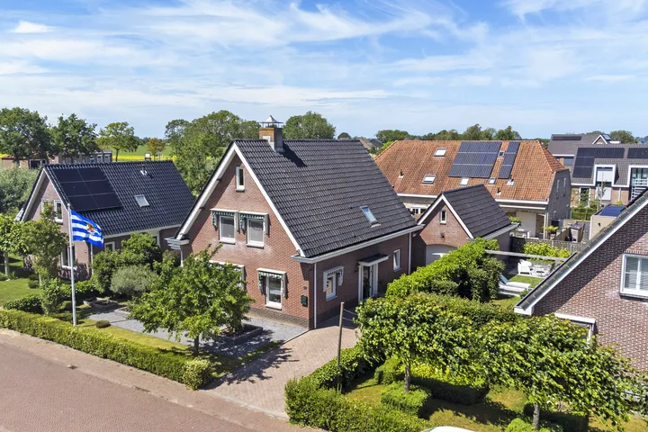 Home for sale: de Jongestraat 14'S-HEERENHOEK, Kern 's-Heerenhoek 'S-Heerenhoek