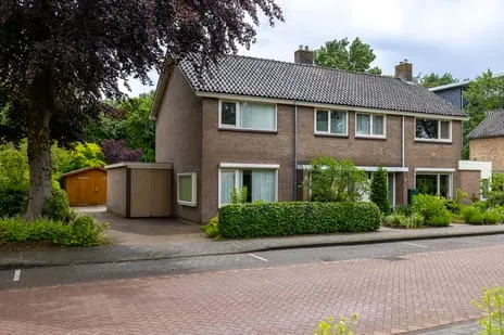 Twee-onder-één-kap te koop: de Jongstraat 14, Schrijvers en dichtersbuurt Doetinchem