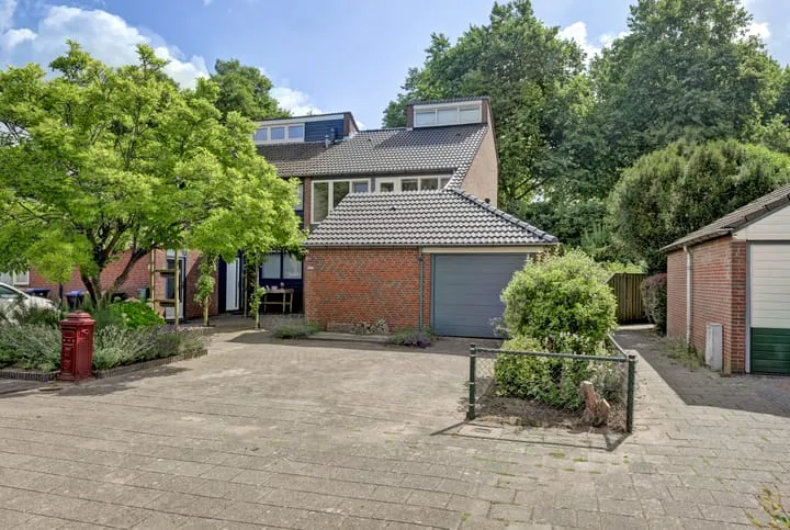 Corner house for sale: De Kaapstander 17, Oud-Dronten Dronten