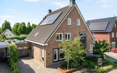 Twee-onder-één-kap te koop: De Kampen 35, Dwingeloo Dwingeloo
