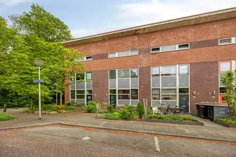 Tussenwoning te koop: de Kaukasus 14, Emmeloord-Espelervaart-Bergenbuurt Emmeloord