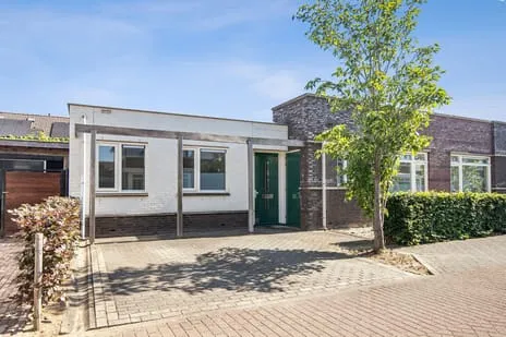 Corner house for rent: De Kikvorst 7, Kern Dreumel Dreumel