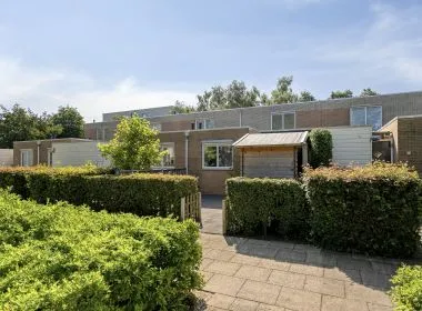 Tussenwoning te koop: De Klenckestraat 42, Landgoederenbuurt Zuid en West Almere