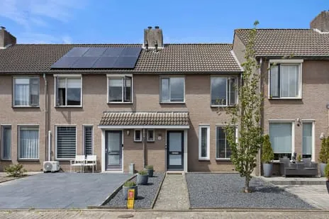 Terraced house for sale: De Koperslager 15, Venkant, Beekkant en Beekvliet Sint-Michielsgestel