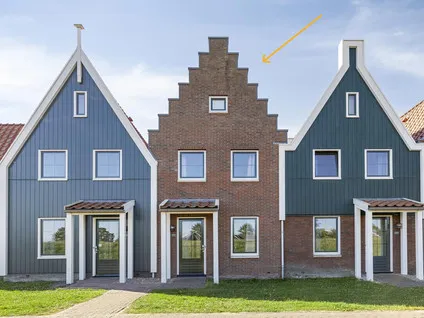 Tussenwoning te koop: De Krom 229, Volendam-Oude kom Volendam