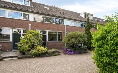 Tussenwoning te koop: De Krommert 41, De Watering Oosthuizen