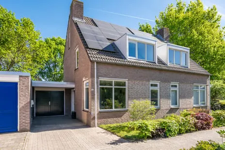 Terraced house for sale: de Kuiper 16, Heeze Heeze